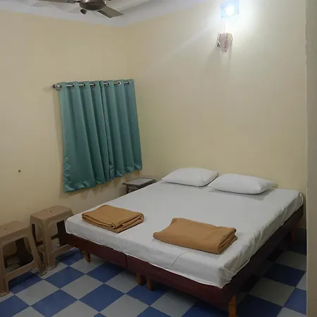 Shreeganeshsadan Apartment Dwarka  Exterior photo